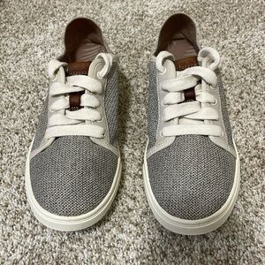 Olukai Women's Pehuea Li Lace Up Sneakers Size 6  Tapa Tapa